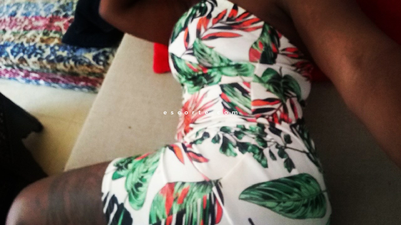 call girl rencontre escort Paris Cococandy